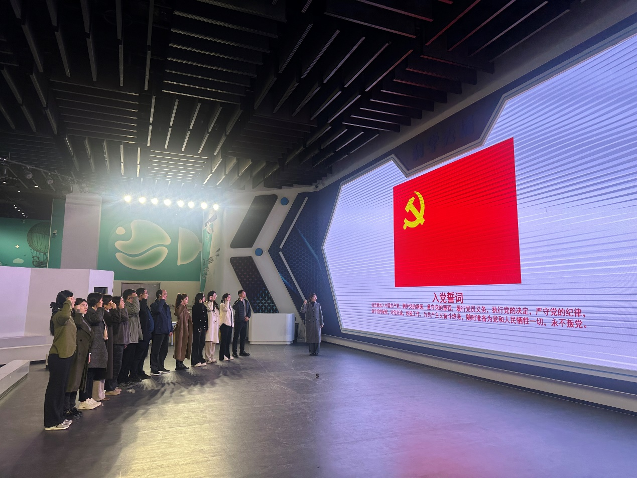 �Ͼ�����