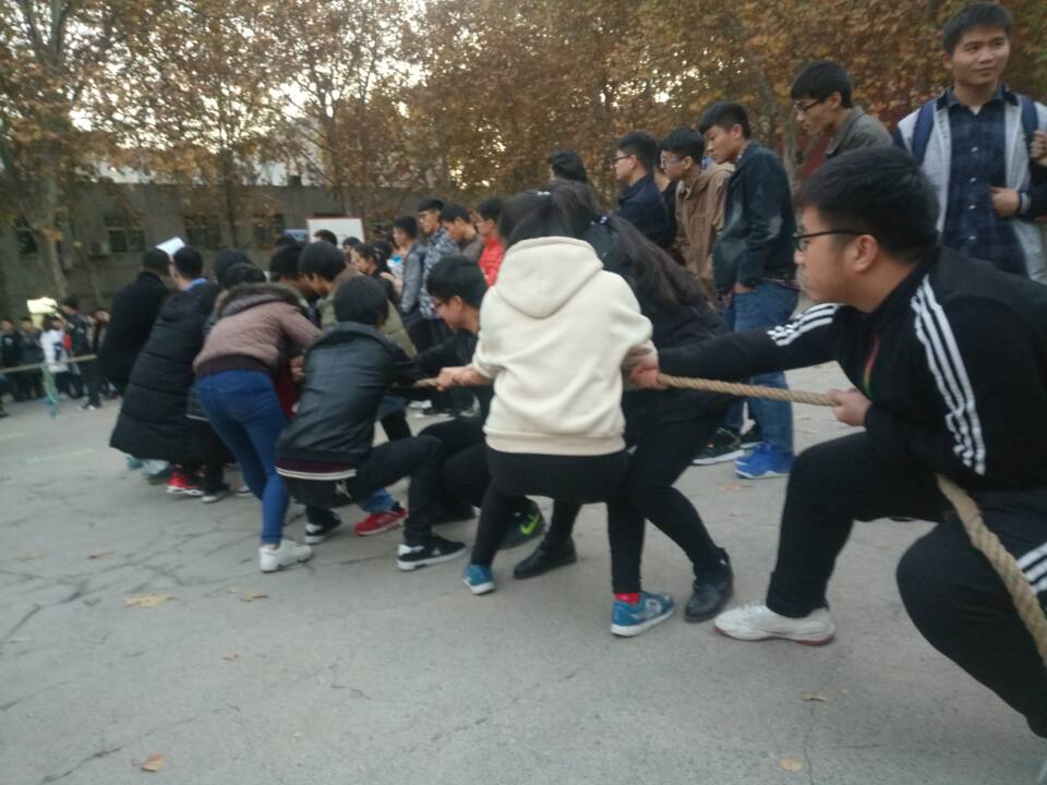葡京娱乐
成功举办“激扬青春,挥洒自我” 主题趣味运动会