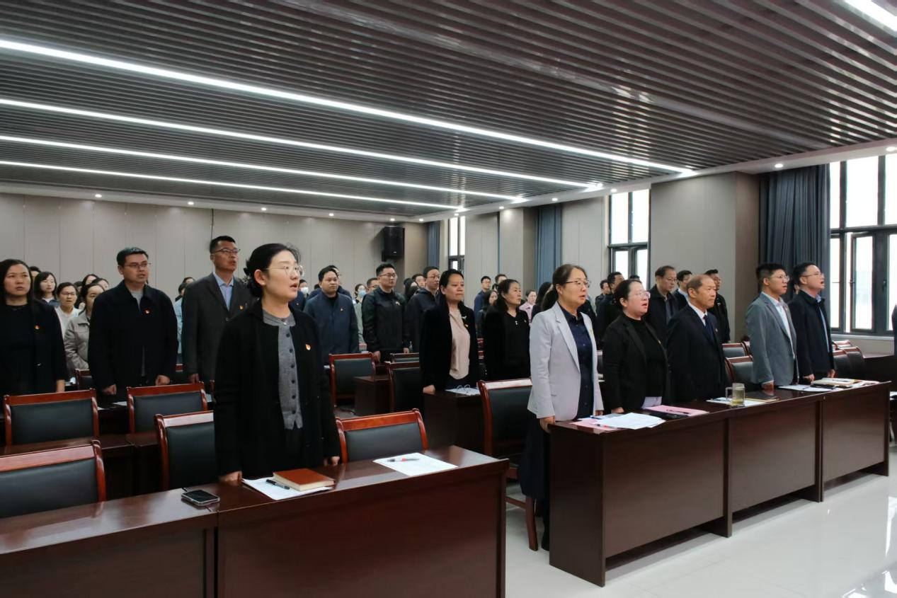 �Ͼ�����